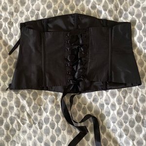 Corset- black satin